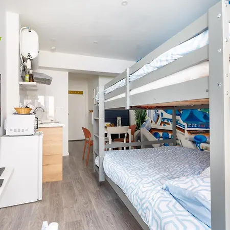 Bleu Sidi Bou Said A Ferrand